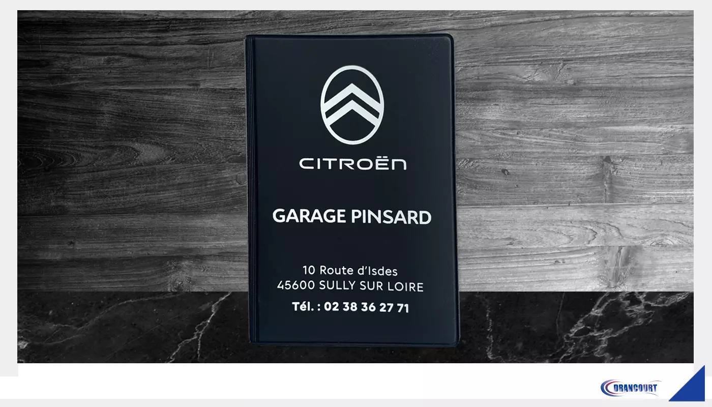 Porte-cartes Grises Personnalisés 3 Volets dont 1 Cristal. Garage Pinsard